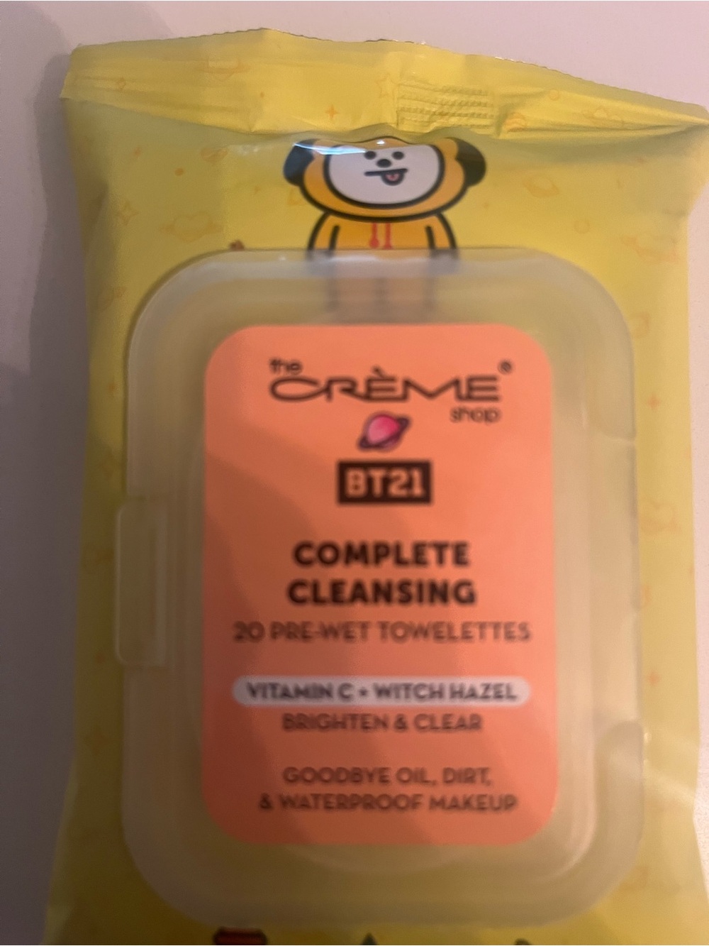 The Creme Shop Santa's Helpers Curvy &Blendy Spongey Makeup Sponge&facial wipes